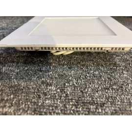 ENCASTRABLE 15W 2800 K  Carr&eacute; 20/20 mm EP 14mm 900-1050 LM